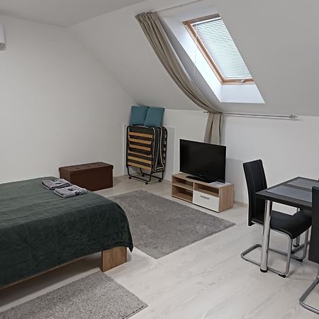 Mira Apartman Debrecen Exterior photo