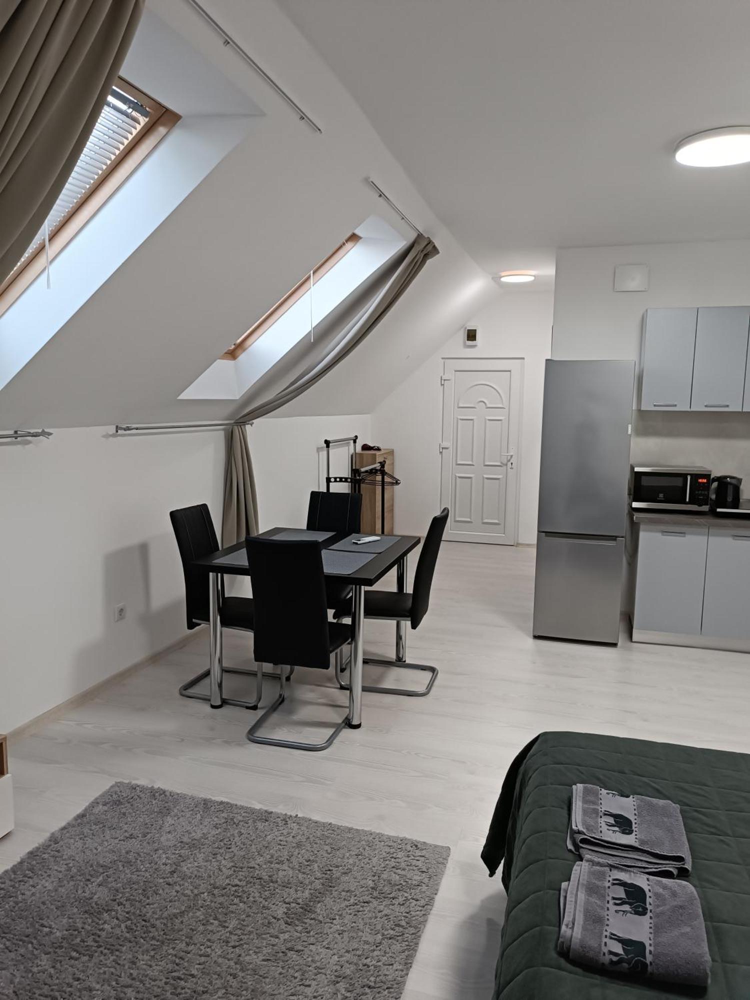 Mira Apartman Debrecen Exterior photo